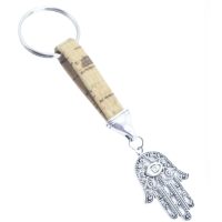 Korkový přívěsek na klíče, Ruka Fátimy - Natural