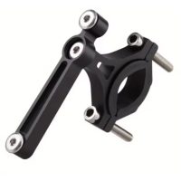 Držák pro připevnění košíku na láhev